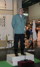 東村市長